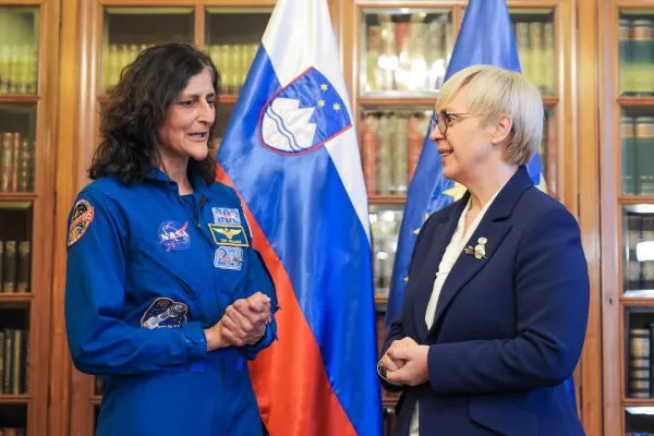 Predsednica republike Nata&scaron;a Pirc Musar je sprejela astronavtko ameri&scaron;ke vesoljske agencije NASA Sunito Lyn Williams.