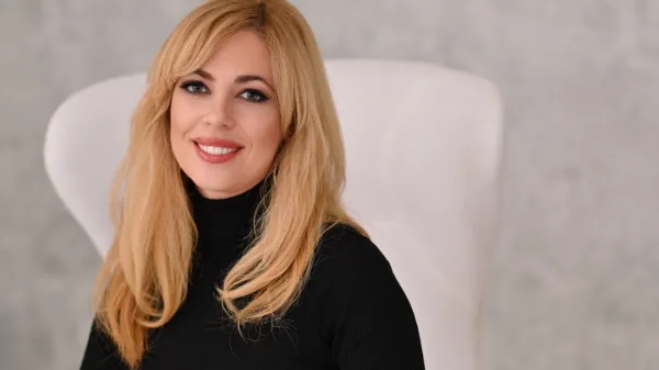 Ana Tavčar zapu&scaron;ča Televizijo Slovenija