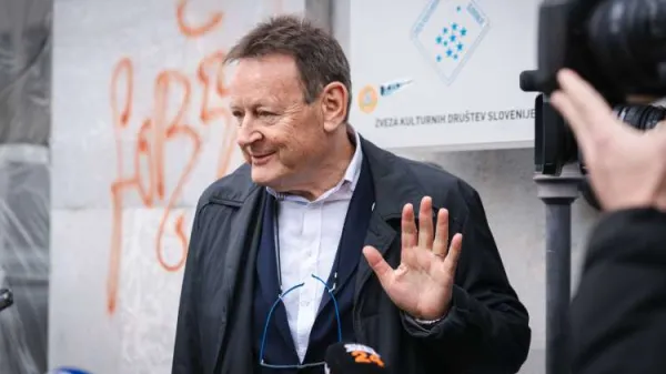 Zdravni&scaron;ki stavki tudi po dveh letih &scaron;e ni videti konca