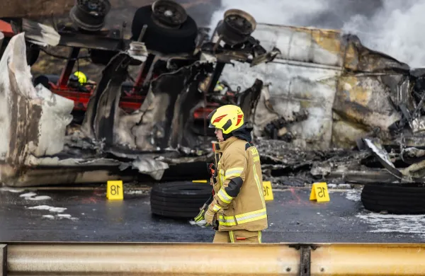 Slovenija, Slovenske Konjice, 15.01.2026, 15. januar 2026Posledice prometne nesrece tovornjaka cisterne na stajerski avtocesti, promet, nesreca,Foto: Nik Jarh/F.A.Bobo