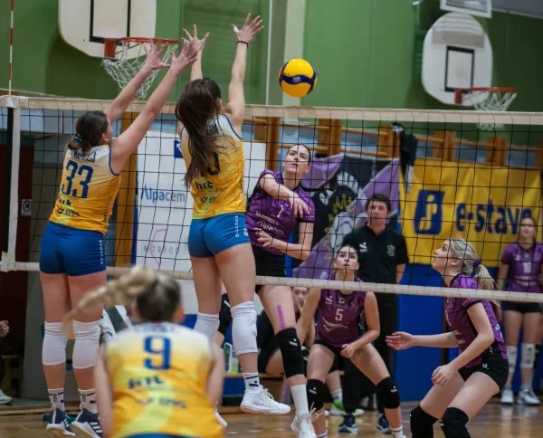 Koper, 17.01.2026odbojka 1A.DOL ?enske - 1.AZ ligaAnkaran: GEN-i 2:1Tani Jurič (1)