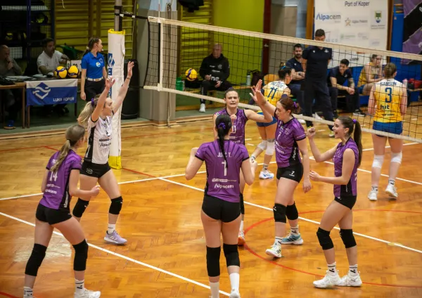 Koper, 17.01.2026odbojka 1A.DOL ?enske - 1.AZ ligaAnkaran: GEN-i 2:1