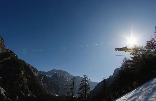 Kranjska Gora, Planica. Finale svetovnega pokala v smucarskih skokih Planica 2011. Slovenski smucarski skakalec Jaka Hvala. Foto: Stanko Gruden/STA