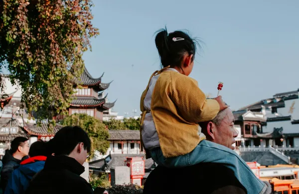Stopnja rodnosti na Kitajskem je lani padla na najnižjo raven doslej.