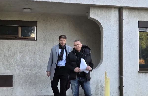 Sojenje zaradi uvoza jaht &scaron;e vedno v bonaci