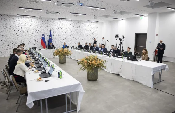 Obisk vlade v Savinjski regiji.Seja vlade.