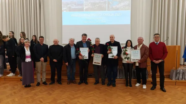 Ogledalo mojega okolja akcija Turistično dru&scaron;tvo TD podelitev priznanja 