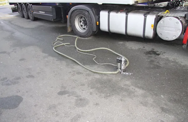 tatvina goriva, gorivo, tovornjak, Romuni, policija