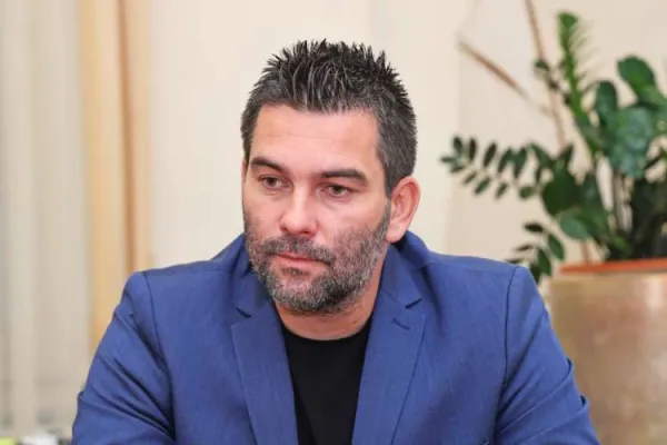 Andrej Korenika