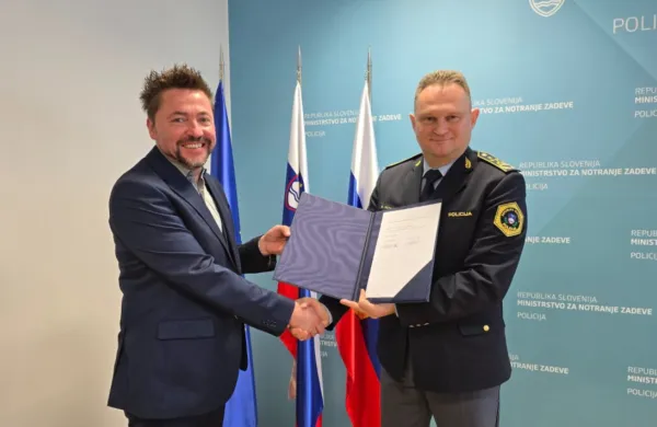 UP FT&Scaron; Turistica in policija skupaj za varnej&scaron;i turizem