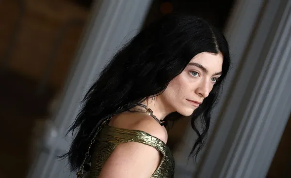 V Pulju bo Lorde predstavila svoj novi album Virgin.