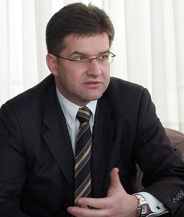 Slova&scaron;ki zunanji minister Miroslav Lajčak (na fotografiji) je včeraj odstopil po razkritju komunikacije z Epsteinom.