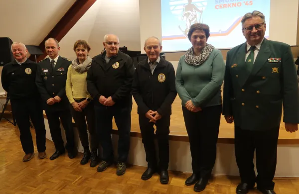 Avtorji zbornika Vojaki na smučeh soglasno za vpis Partizanskih smučin v dedi&scaron;čino Unesco