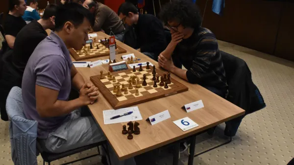 Hitov &scaron;ahovski turnir: Ljubitelji so se lahko srečali z velemojstri