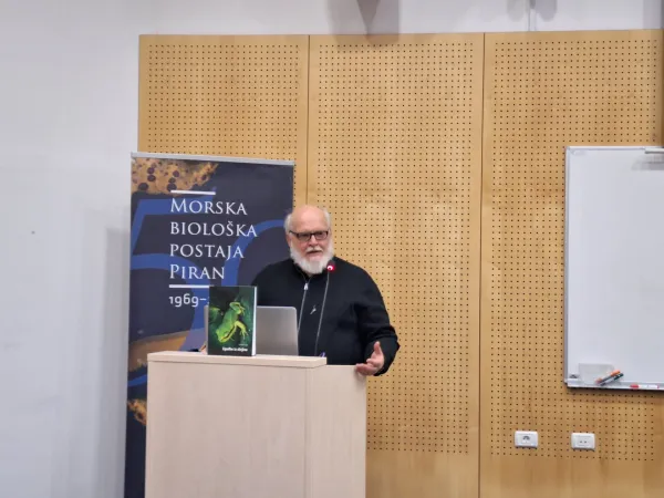 Zgodbe iz divjine dr. Lovrenca Lipeja