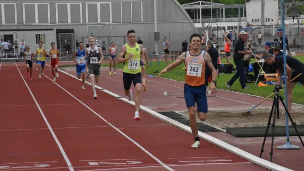 Lako&scaron;eljac in Zupančič državna rekorderja