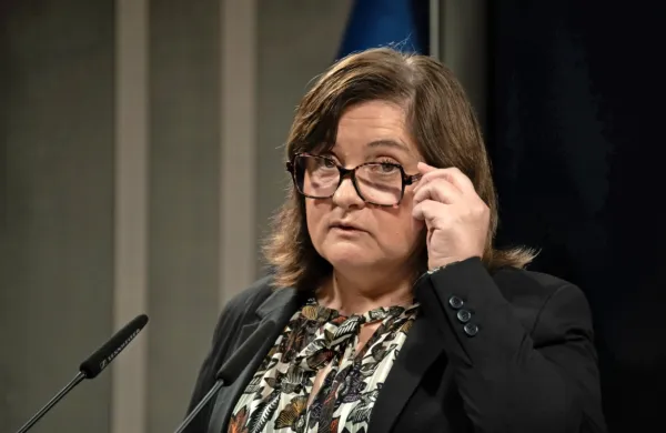 Preiskovalna komisija KPK obvestila o sumu konflikta interesov glavnega tajnika NSi