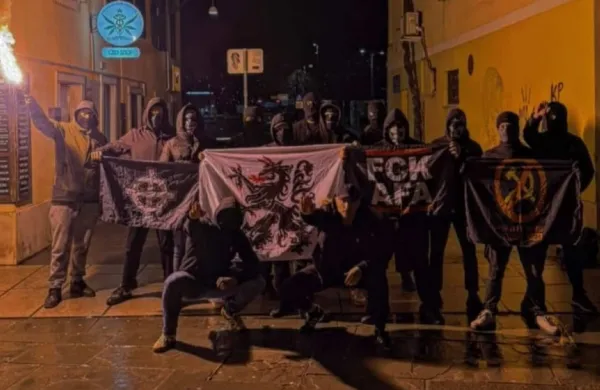 V Kopru so se zbrali neonacisti