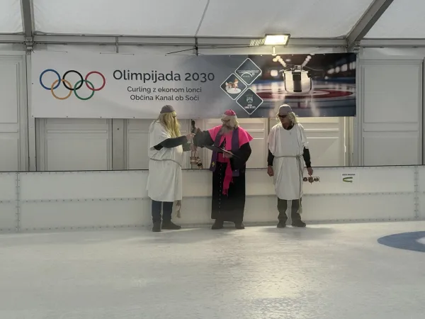 Nune pometle s konkurenco na ledu in se uvrstile na olimpijske igre