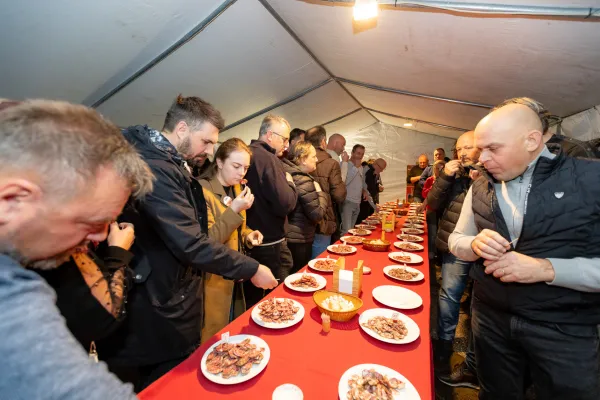 klobasijada puče 2026