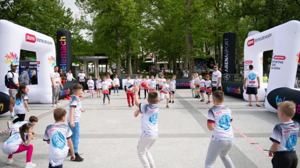 Med dvema ognjema. Igre so zakon!