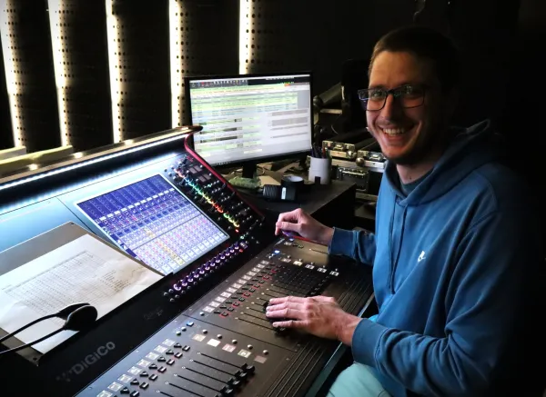 Jure Mavrič, oblikovalec tona in videa