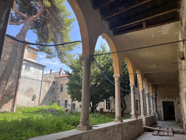 Ob mednarodnem dnevu žensk in deklet v ospredju navdihujoče raziskovalke, ki na UP vodijo projekte občanske znanosti