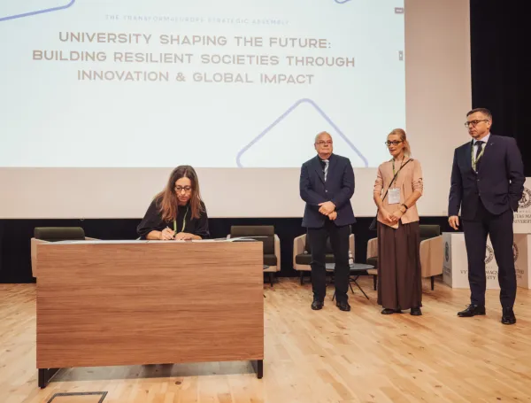 T4EU: Gradnja ene univerze, mednarodno sodelovanje v praksi &ndash; poudarki leta 2025