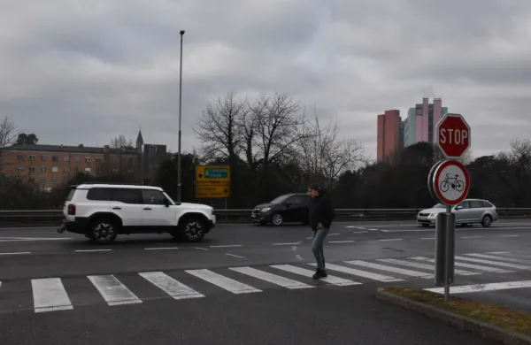 Podmark na nogah, Lada na čakanju