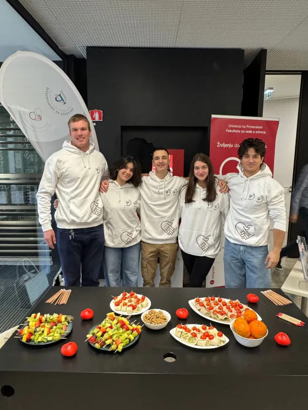 Informativni in orientacijski dnevi UP univerzitetne kraje napolnili z mladimi