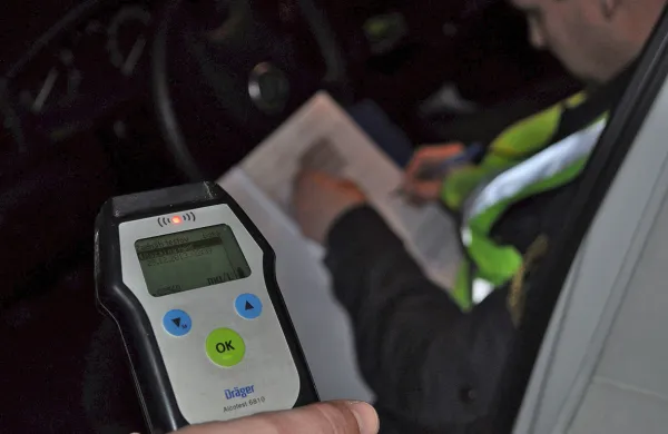 ?Nočna izmena mpolicisti alkotest------Danielkronika 3# zabluraj, če se vidi rezultat....