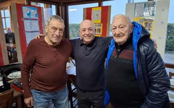 40 let obletnica osvojitve naslova prvakov 1. SNL NK Koper nogomet 1984/1985 trener Lučjo Pertič Gostilna Oljka VanganelValmi Furlanič, Lučjo Pertič, Danilo Cuban