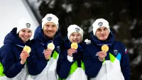 Olimpijski prvaki Nika Vodan, Anže Lani&scaron;ek, Nika Prevc in Domen Prevc