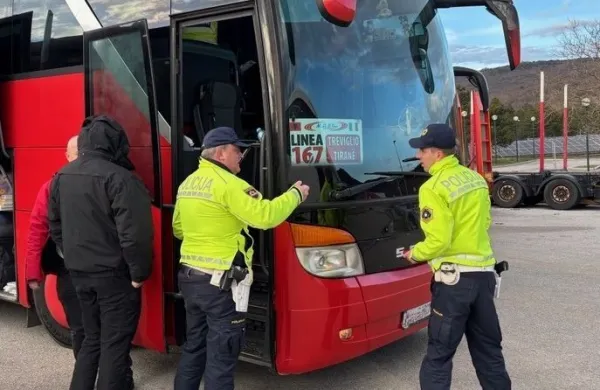 V enem tednu več kot 1700 kr&scaron;itev