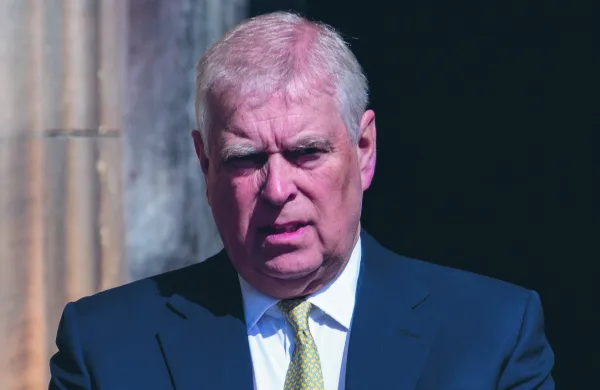 Princ Andrew Mountbatten-Windsor.