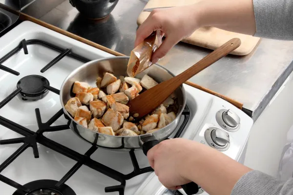 step by step adding spice frying chicken cooking,Image: 92871390, License: Rights-managed, Restrictions:, Model Release: no, Credit line: Tim Hill/Alamy/Profimedia