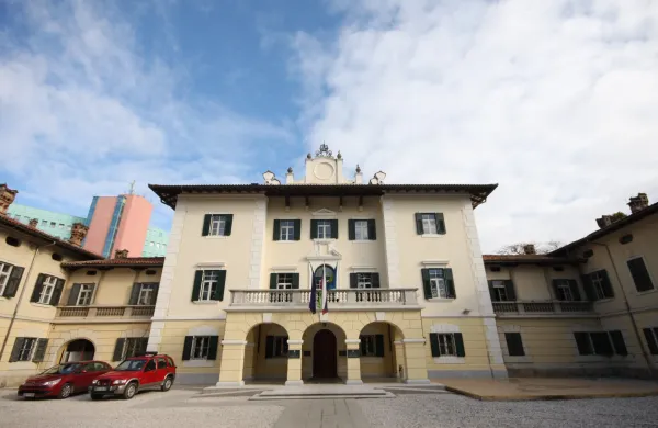 &Scaron;empeter pri Gorici: svetniki niso potrdili predlaganih cen vodarine in kanalizacije