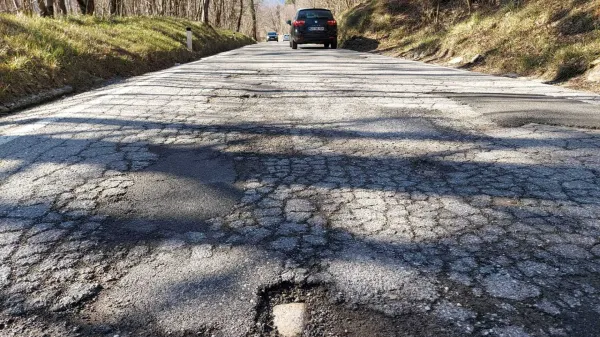 Cesto med Trnovim in Ravnico bodo končno obnovili