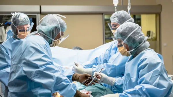 Ortopedska bolni&scaron;nica Valdoltra s strokovnim znanjem, predanim delom ter premi&scaron;ljenim razvojem ostaja vodilna ortopedska ustanova v Sloveniji ter pomemben referenčni center v mednarodnem prostoru.