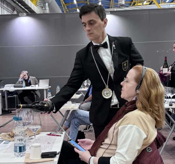 slow wine bologna 2026