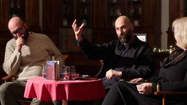 Marko Pogačar je Kras prehodil in ga tudi napisal