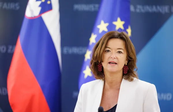 Ljubljana, MZEZ.Govor zunanje ministrice Tanje Fajon ob obisku svicarskega ministra za zunanje zadeve Ignazia Cassisa.