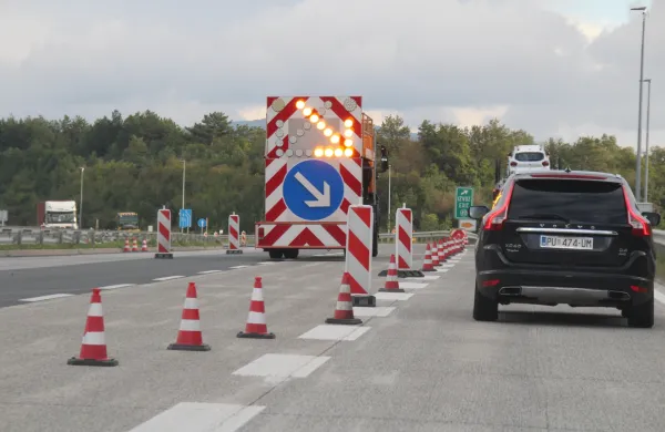 avtocesta, viadukt, črni kal, odcep, izvoz, burja, zapora, delo, dela