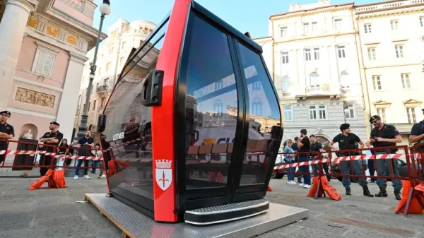 Kritiki kabinske žičnice pozdravljajo možnost ustavitve postopka.