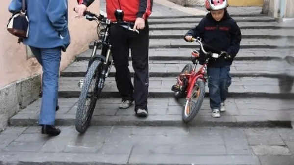 Za invalide nedostopna Čevljarska ulica?