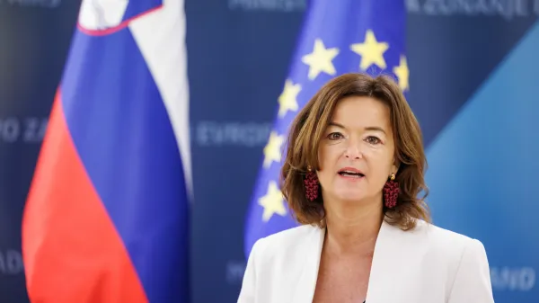 Ljubljana, MZEZ.Govor zunanje ministrice Tanje Fajon ob obisku svicarskega ministra za zunanje zadeve Ignazia Cassisa.