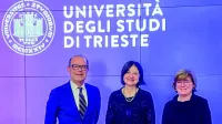 Livio Semolič, Donata Vianelli in Nives Cossutta na srečanju na trža&scaron;ki univerzi