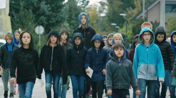 Kadser iz filma Jaz sem (2017).