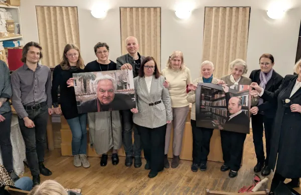 Poklon Miroslavu Ko&scaron;uti in Andreju Medvedu