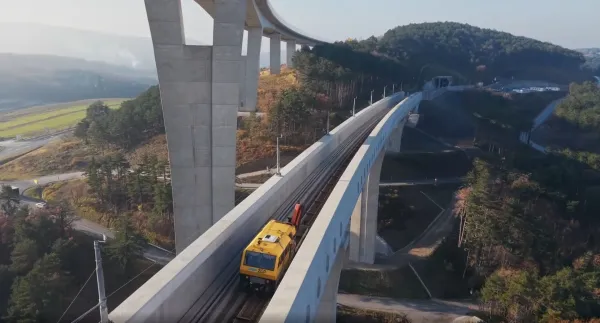 27 kilometrov železni&scaron;ke proge z dolgo brado je nared